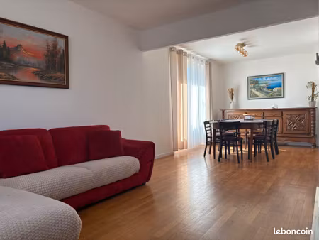 maison 4 pièces 94m²