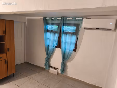 bas de villa de type t2 meublé