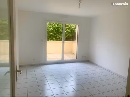 appartement t2 parc de procé 36m2 + terrasse + parking sous-sol