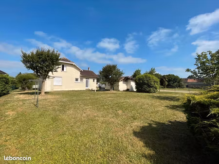 maison 5 pièces 101 m²