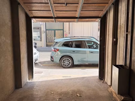 vente garage lyon 6