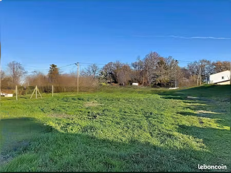 terrain à bâtir de 1238 m² à royan (17)