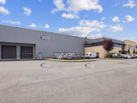 local industriel 2 500 m²