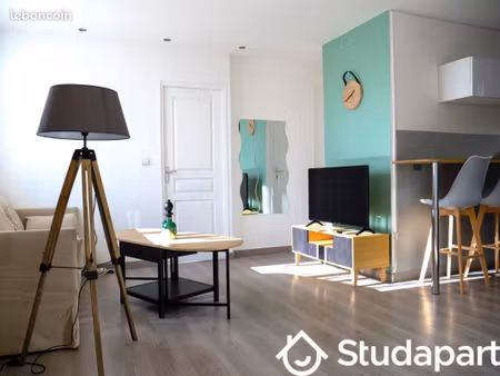 chambre 1 pièce 10 m²