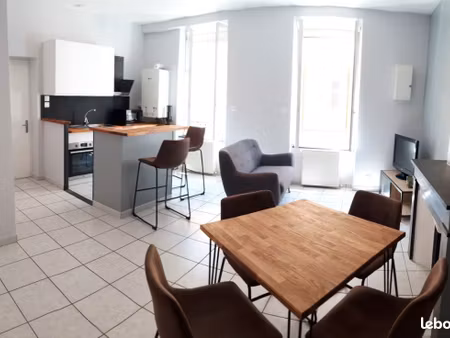 t1 bis de 37m² avec alcôve - centre-ville de mâcon