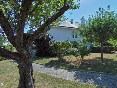 maison 6 pièces 140 m²