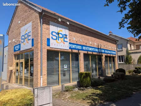 local commercial 411 m²