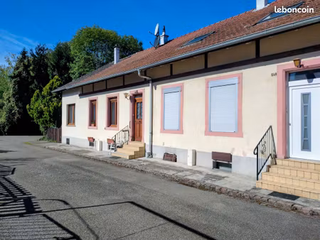 a vendre maison de ville mitoyenne