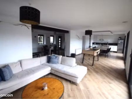 maison 177m2 4 chambres quelque travaux à prévoir