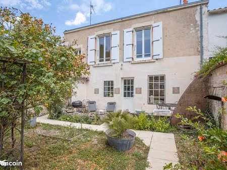 maison 3 pièces 73 m²