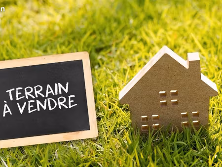 terrain 593 m² la rue saint pierre