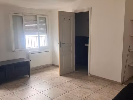 studio 1 pièce 25 m²