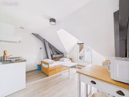 appartement meublé 1 pièce 13 m²