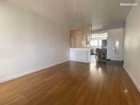 loue t3 69m² avec loggia  balcon  cave et parking