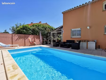 villa 4 pièces 74 m²