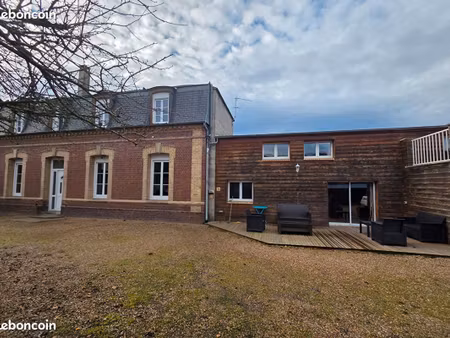 maison à vendre proche mairie 215 000