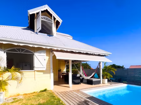 villa creole en bois au diamant