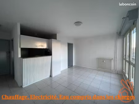 studio 1 pièce 25 m²