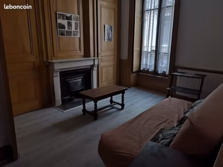 lyon 2 – 64 m² - 2 chambres – proche métro bus tram – ampère/perrache