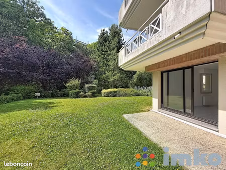 appartement 3 pièces 80 m²