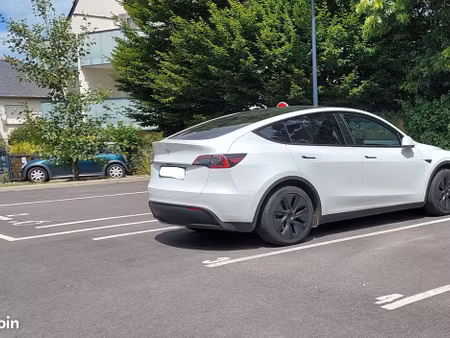 location parkings extérieurs résidence privée