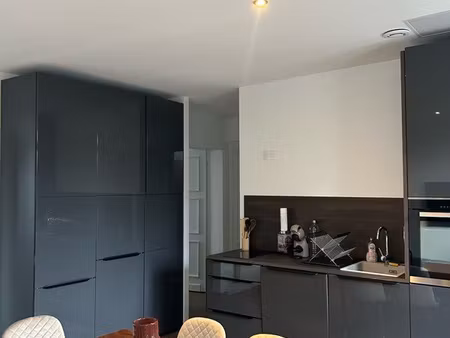 appartement t3 meublé de 70 m² – centre-ville de châtellerault