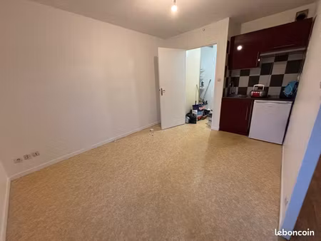 t1bis (studio avec chambre séparée)