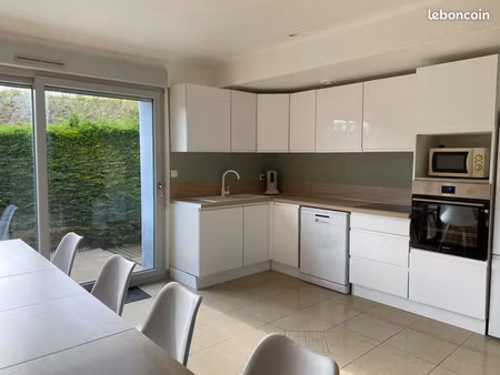 belle maison 4 chambres avec cour et places de parking à boulogne-sur-mer