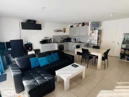 appartement 9 min de la gare 68m² 1er étage