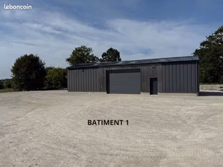 à louer – deux bâtiments professionnels indépendants