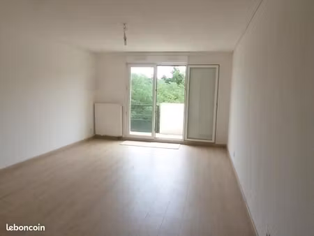 appartement 3 pièces 69 m²