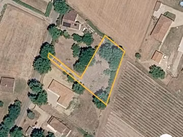 terrain 1519 m²