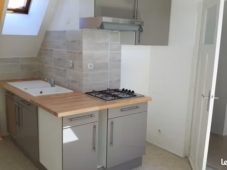 appartement 2 petites chambres
