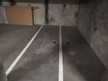 15000 parking