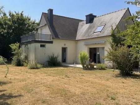 maison sur terrain de 681 m2 en bord de mer penvins - sarzeau (56)