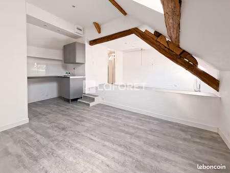 studio 1 pièce 18 m²