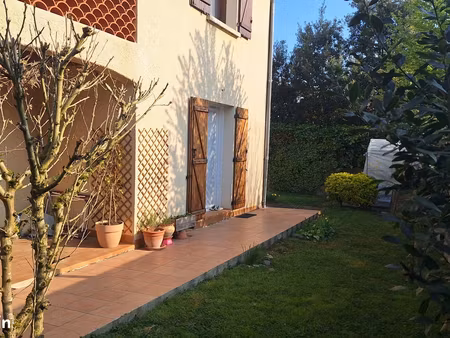 bel appartement de 78 m² avec petit jardin + garage + cave