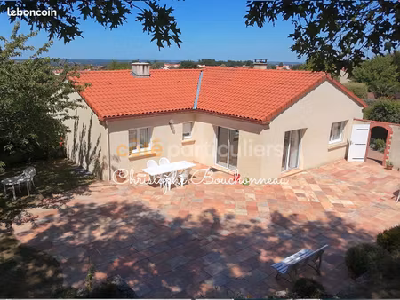 pavillon 6 pièces 163 m²