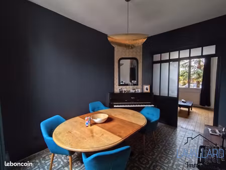 propriété 6 pièces 95 m²