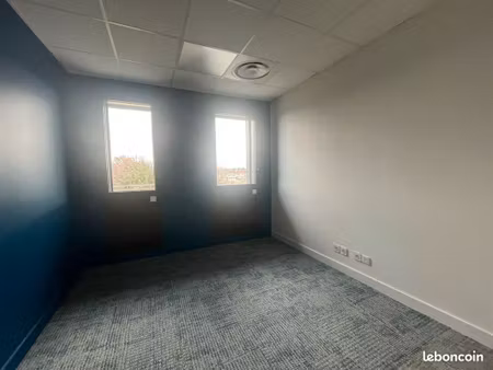 bureaux 101 m² alixan