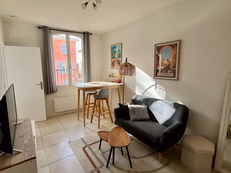 location t2 meublé lorgues