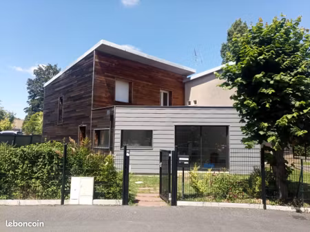 loue maison quartier hôpital-maternité