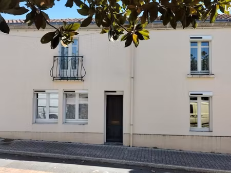 maison 7 pièces 300 m²