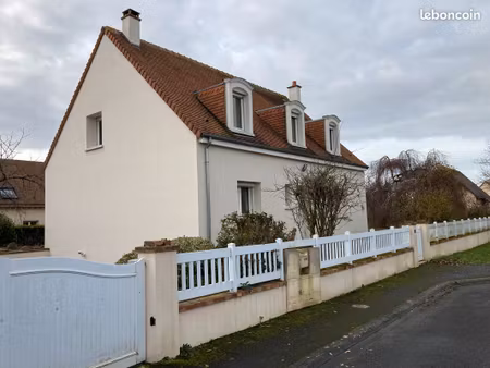 maison 6 pieces -130 m2 sur sous sol