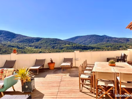 maison 300m2