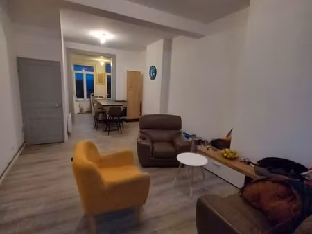 maison 3 chambres avec cour secteur crevecoeur calais