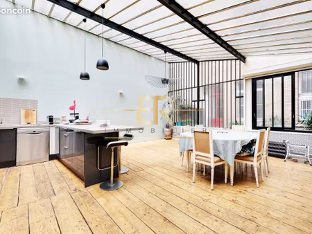 loft/atelier/surface 7 pièces 202 m²