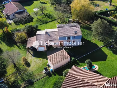 maison 5 pièces 164 m²