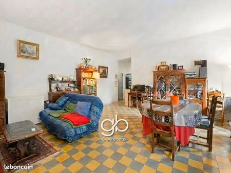 appartement 4 pièces 127 m²