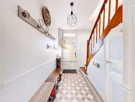 maison 6 pièces 98 m²